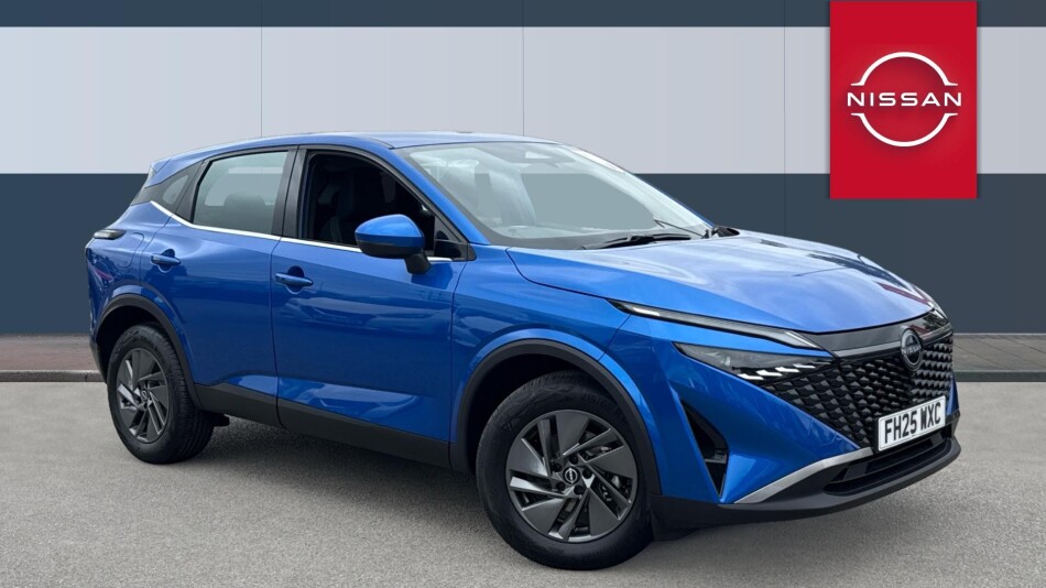 Nissan Qashqai 1.3 DiG-T MH Acenta Premium 5dr Petrol Hatchback